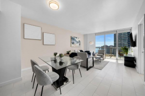 ICON W BRICKELL BY IMD MIAMI Splendid Ocean View 2BR 1BA